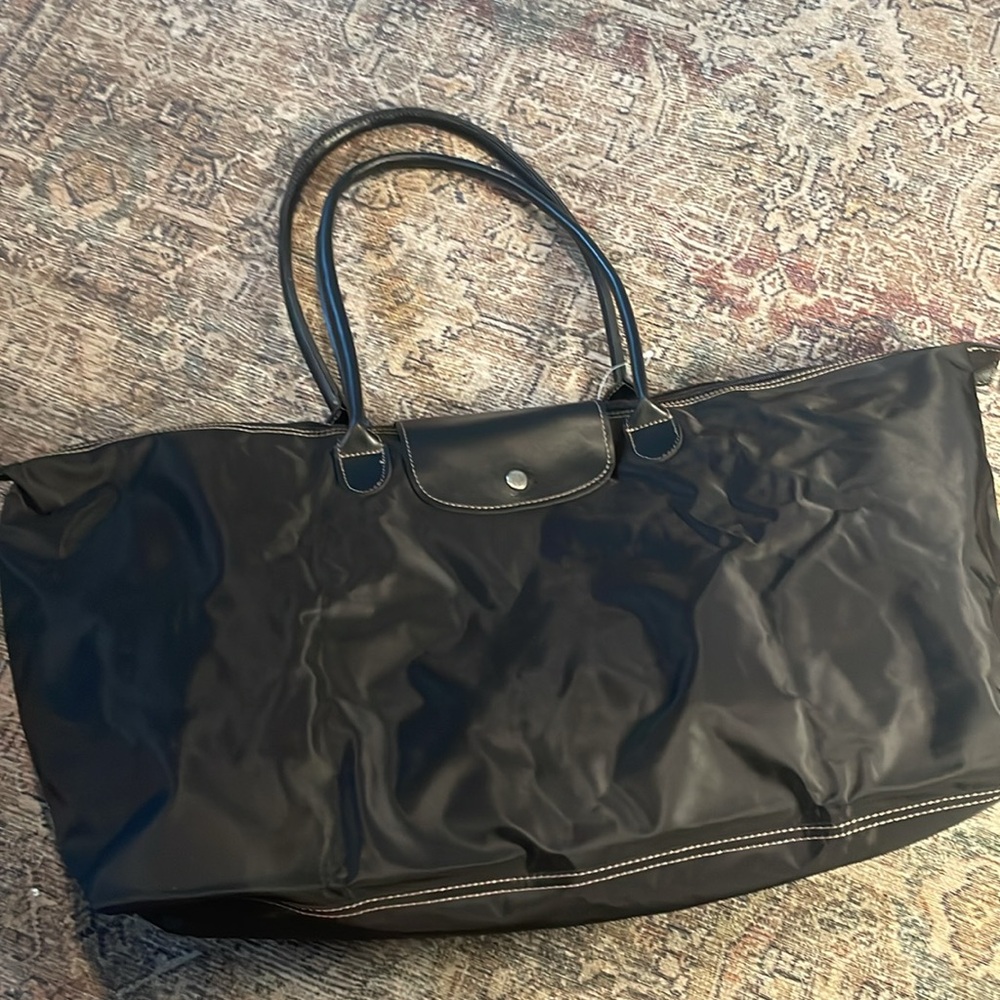 NWT Large Black Nylon Tote Bag Zip Top Work Travel Shoulder Bag Lightweight